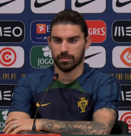 برشلونة يتعاقد مع روبن نيفيز مقابل 30 مليون يورو